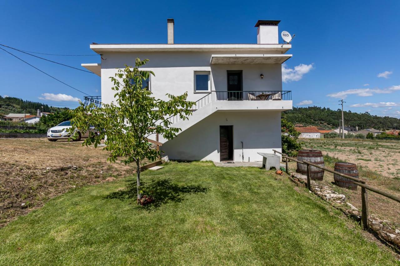Charming Country House Оурен Экстерьер фото
